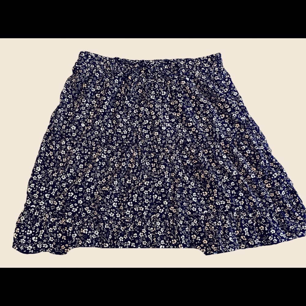 navy floral high waist skirt - size large